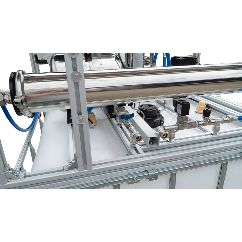 Umkehrosmoseanlage-mit-Tank-Speicher_2 AFT Umkehrosmoseanlage mit Tank