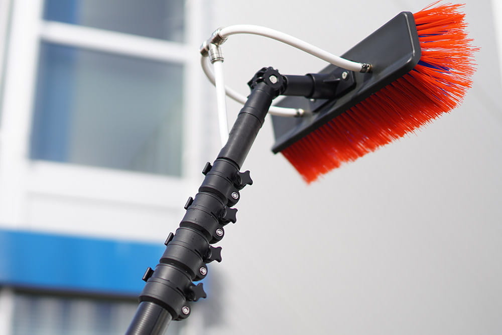 waschbuerste-fester-pv-di-wasser